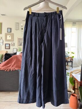 NWT Young Fabulous & Broke Navy Wide-Leg Dress Pants Tencel M Boho Chic